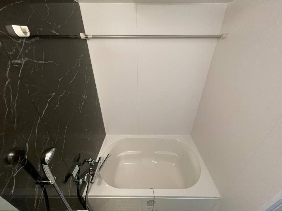Wolf Pack Apartment 33 Ōsaka Extérieur photo
