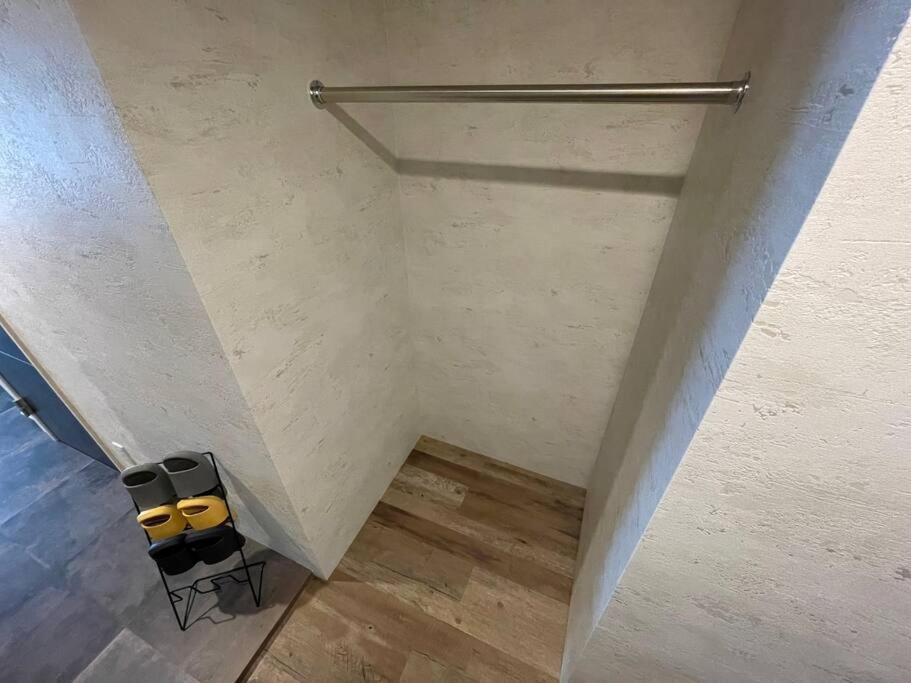 Wolf Pack Apartment 33 Ōsaka Extérieur photo