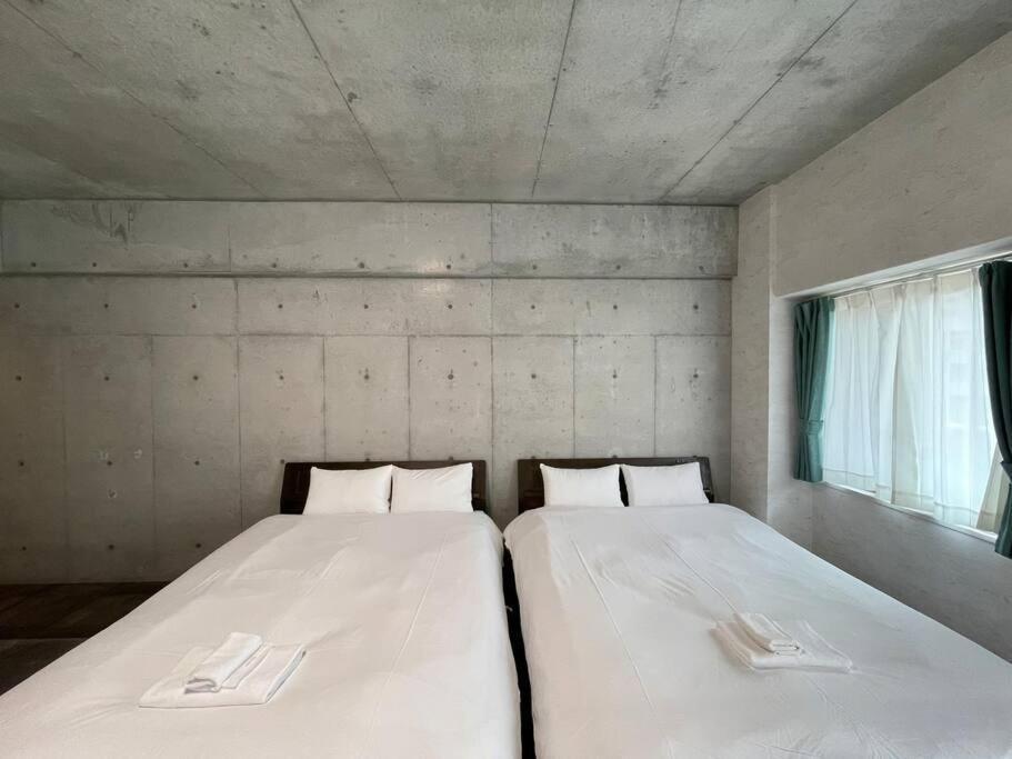 Wolf Pack Apartment 33 Ōsaka Extérieur photo